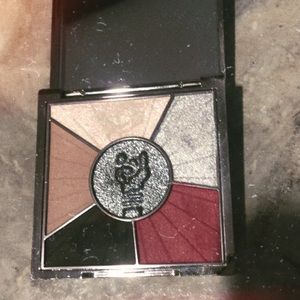 Eyeshadow